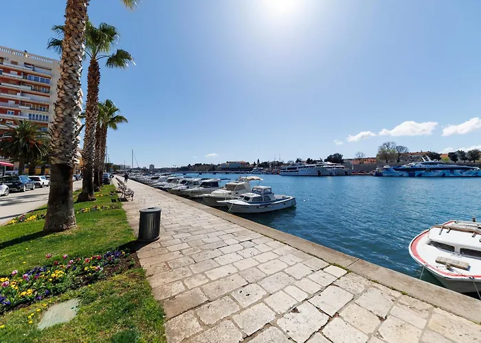 Peninsula Magical View By Belmont Realty Apartament *