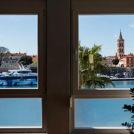 Peninsula Magical View By Belmont Realty * 자다르