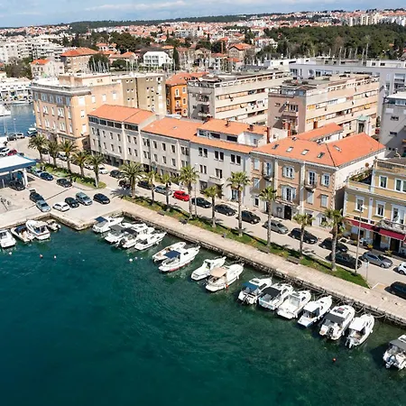 Apartament Peninsula Magical View By Belmont Realty *