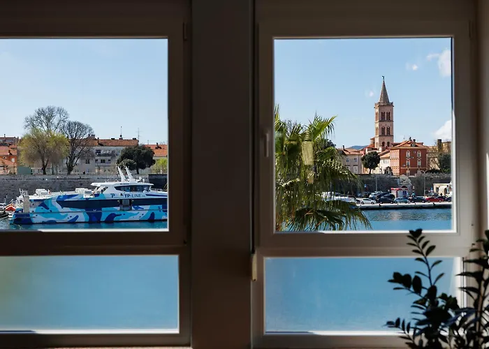 Peninsula Magical View By Belmont Realty * זאדאר